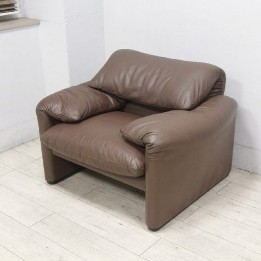 Cassina カッシーナ 1人掛けソファ 675 MARALUNGA マラルンガ ヴィコ・マジストレッティ