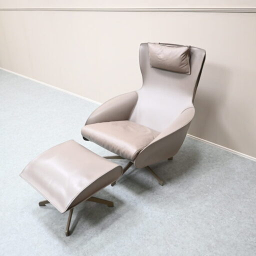Cassina カッシーナ ラウンジチェア 423 CAB Lounge キャブラウンジの買取