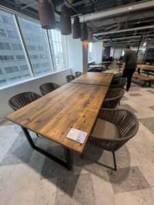 オフィス移転に伴う家具の買取り